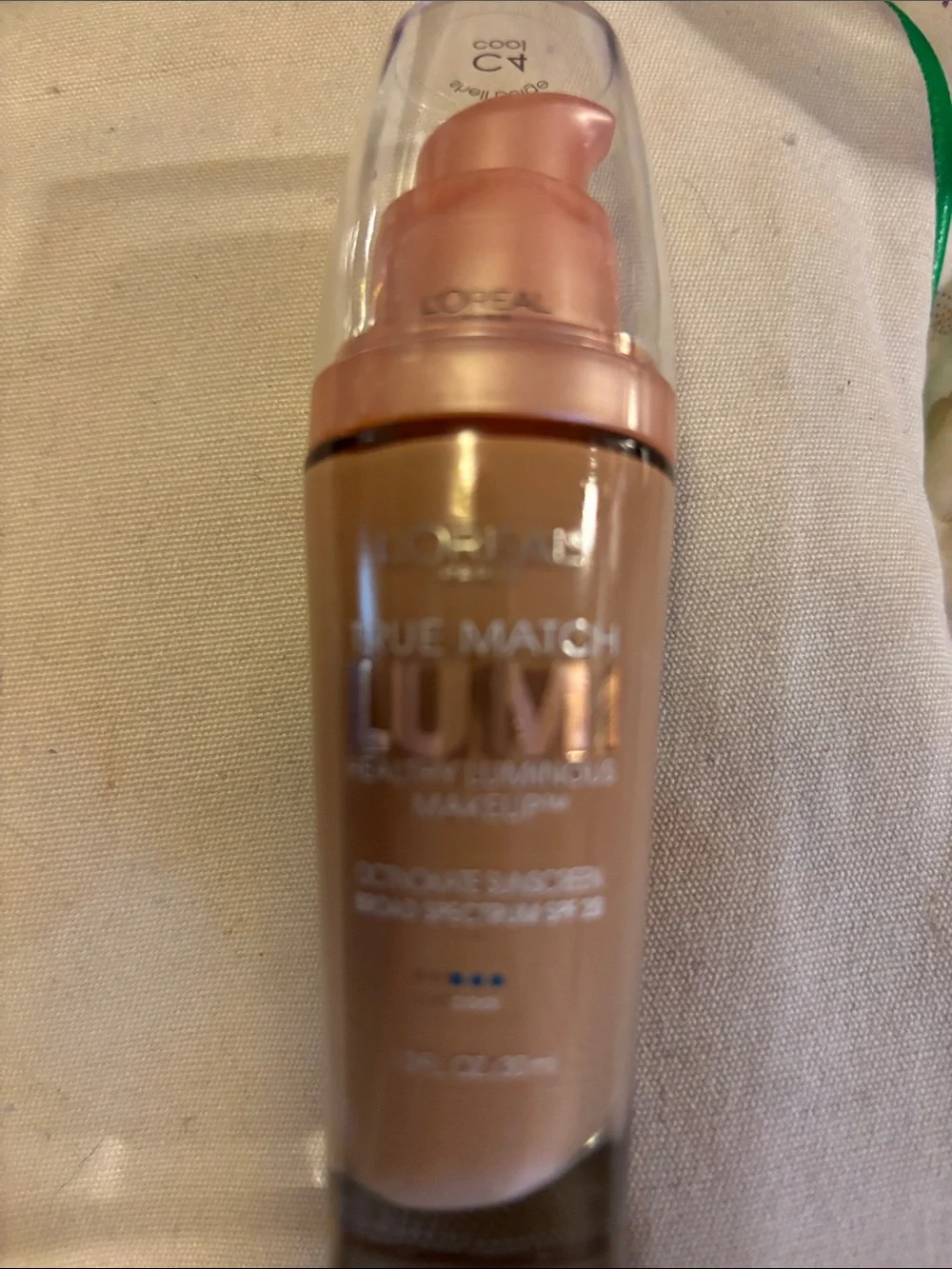 L'Oreal True Match LUM Foundation — Shell Beige